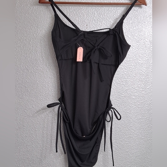 EUC Dobreva Black One-Piece Backless Swimsuit with Side Ties    Size 12 - Picture 7 of 9